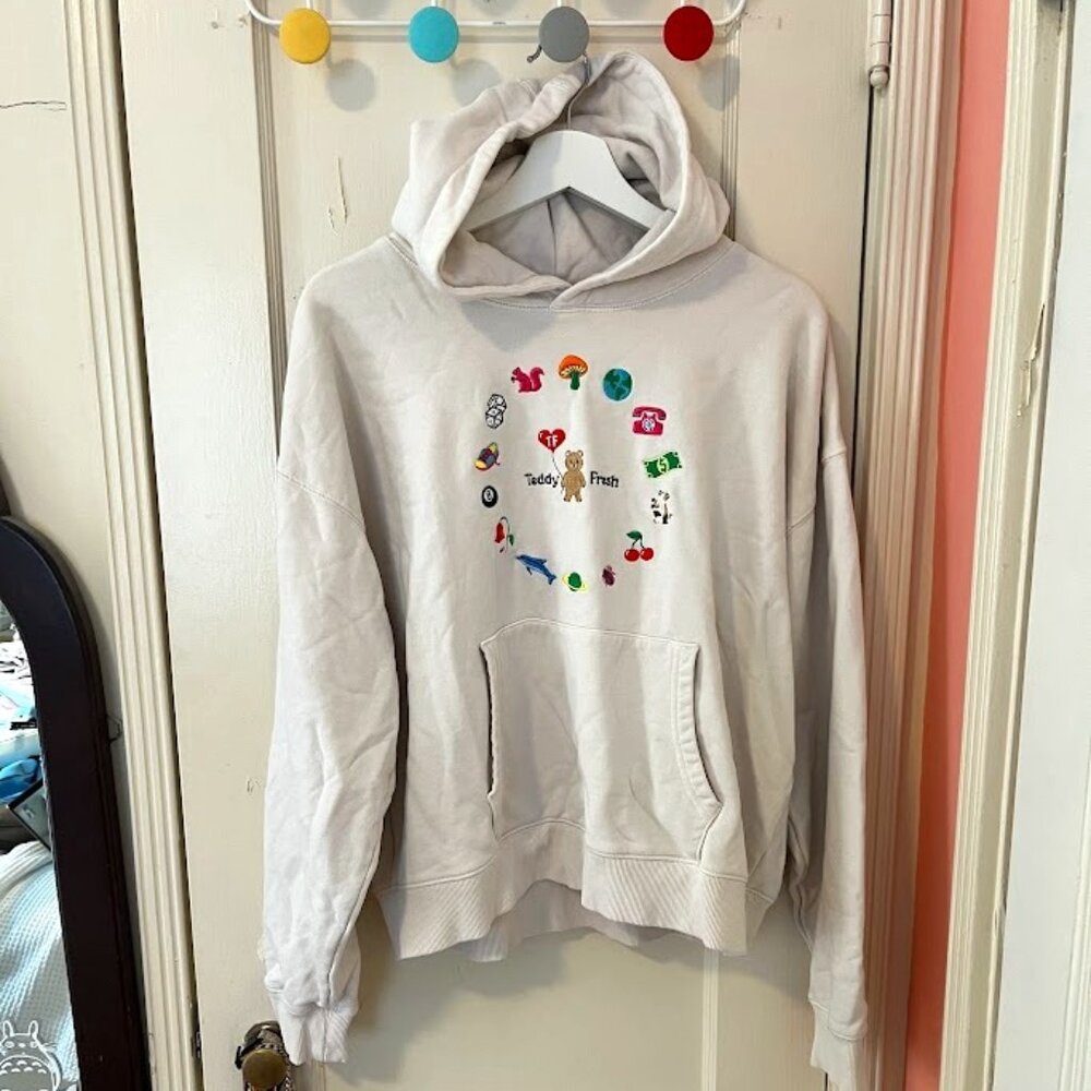 Teddy Fresh Everything I love Cream Hoodie